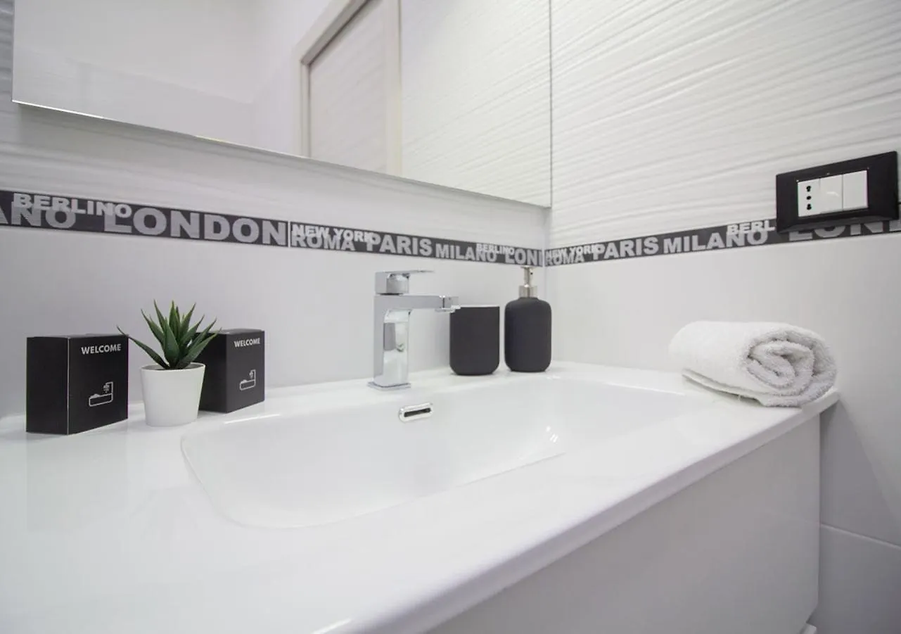 Athena Rooms - Parcheggio Privato Bolonia 0*,  Włochy