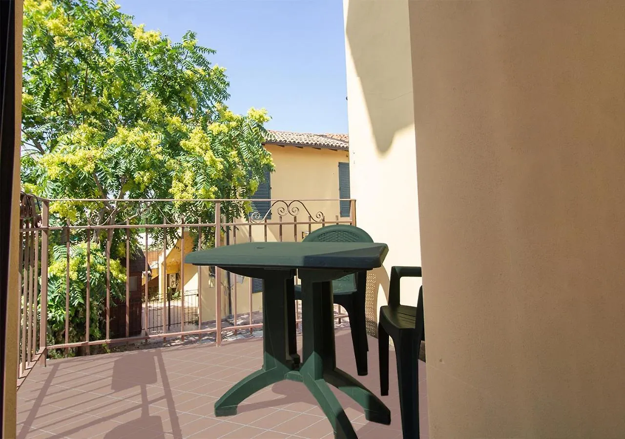 Athena Rooms - Parcheggio Privato Bologna 0*,