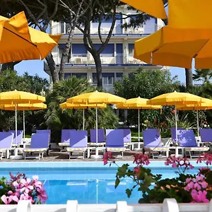 hotel-majestic-lido-di-jesolo.hotelinveneto.com/