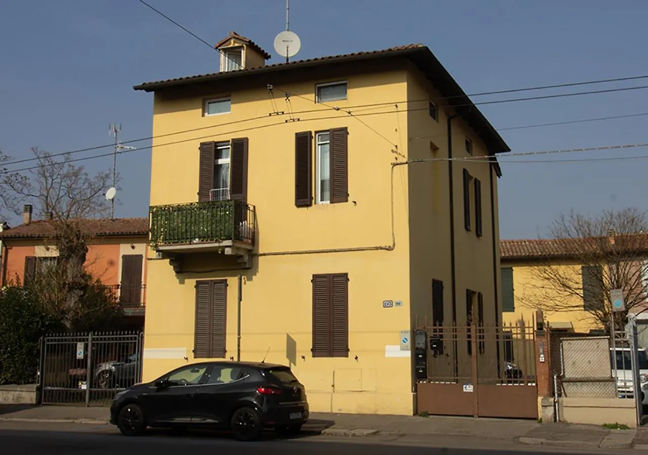 Athena Rooms - Parcheggio Privato Bologna Vendégház