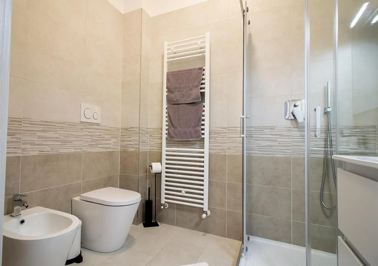 Athena Rooms - Parcheggio Privato Bolonya Konukevi