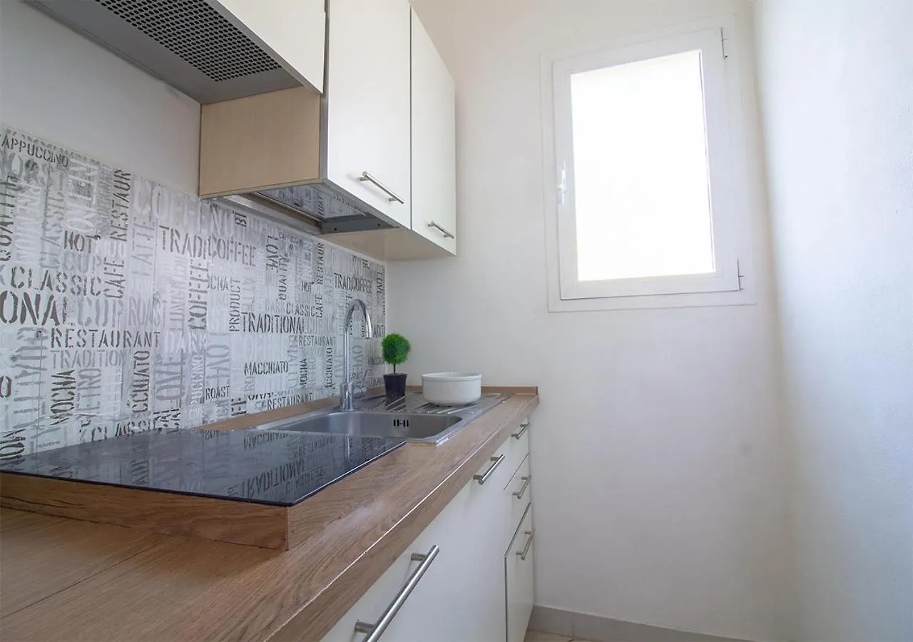 Guest house Athena Rooms - Parcheggio Privato Bologna