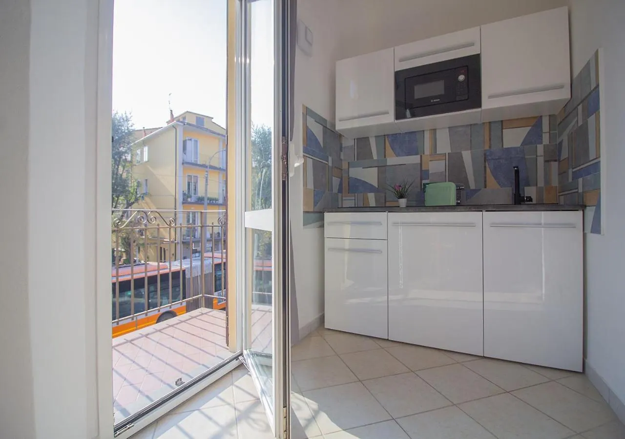 Athena Rooms - Parcheggio Privato Bologna